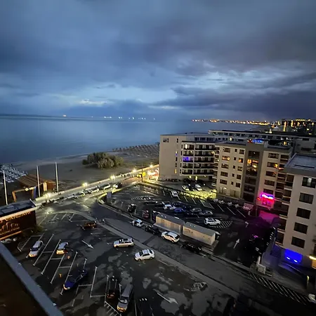 Royal Princess In Noble By Building Stefan Apartament Năvodari