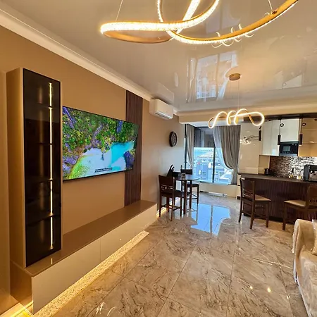 Apartament Royal Princess In Noble By Building Stefan Năvodari