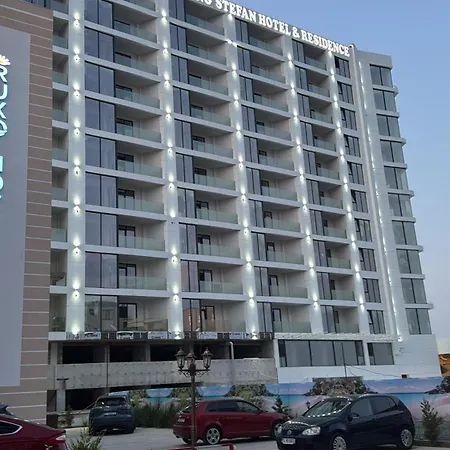 Royal Princess In Noble By Building Stefan Apartament