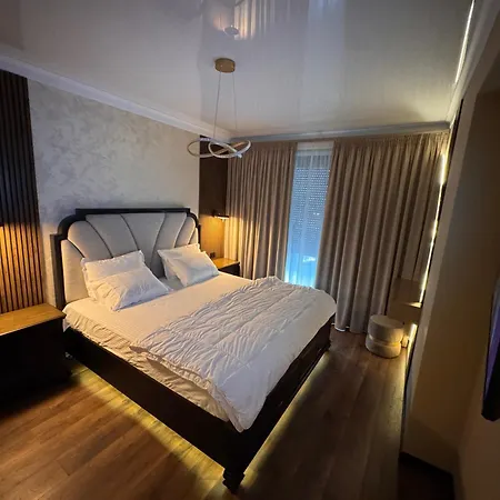 Apartament Royal Princess In Noble By Building Stefan Năvodari